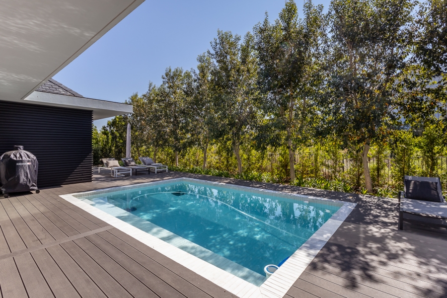 4 Bedroom Property for Sale in Pearl Valley at Val de Vie Western Cape